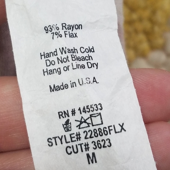 W5 Rainbow Stripped Tie Top MEDIUM - Picture 4 of 4